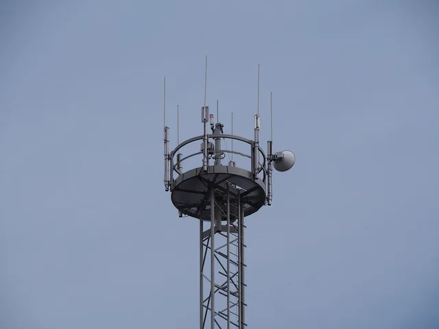 transmission mast, radio station, cellphone mast, radio masts, antenna, news, masts, radio technology, cellular network, radio antenna, cellular, technology, communication, channel, wireless, cellular antenna, antenna mast, transmission, base station, radio mast, mast, telecommunications, radio station, base station, base station, base station, base station, base station. Best 5G business internet software 2027: guide and criteria, explained properly