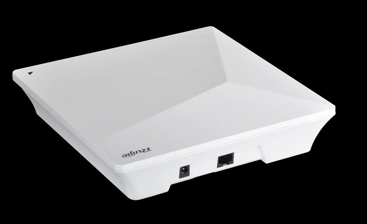 radio, router, device, router, router, router, router, router. One wired provider at your address: 3 alternatives, 5 moves